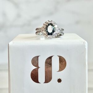 Sophisticated Black and Silver Ring with Intricate Design